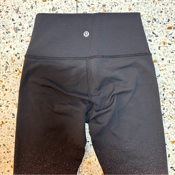 Lululemon Wunder Under - Picture 3 of 4